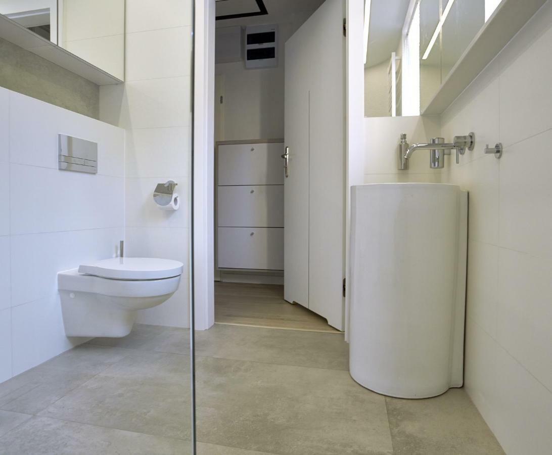 Apartament Baltica Z Ogrodkiem - W Ustronnym Miejscu Tuz Przy Plazy Rogowo  Exterior photo